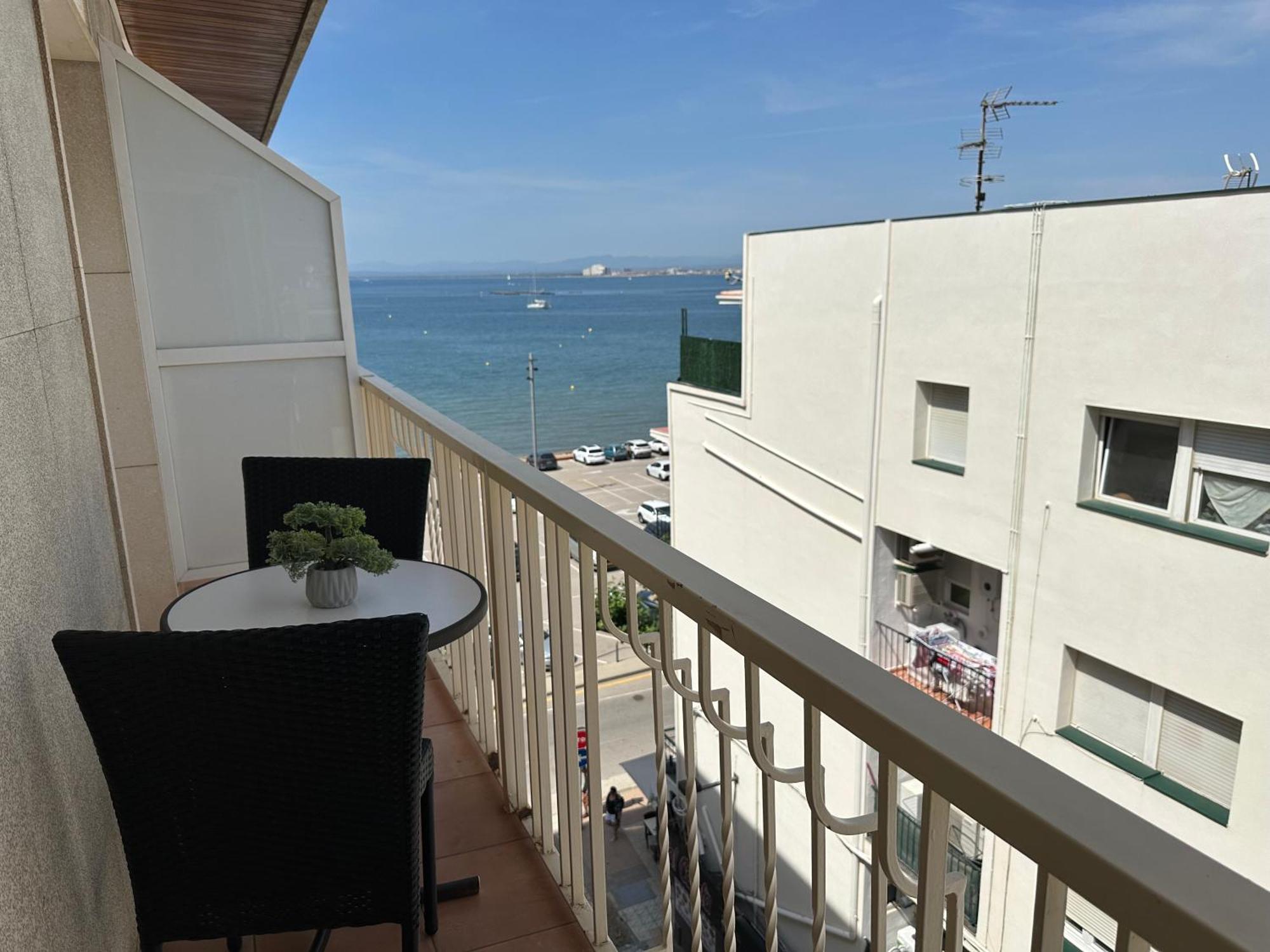 Agi Avenida Apartments Roses Esterno foto